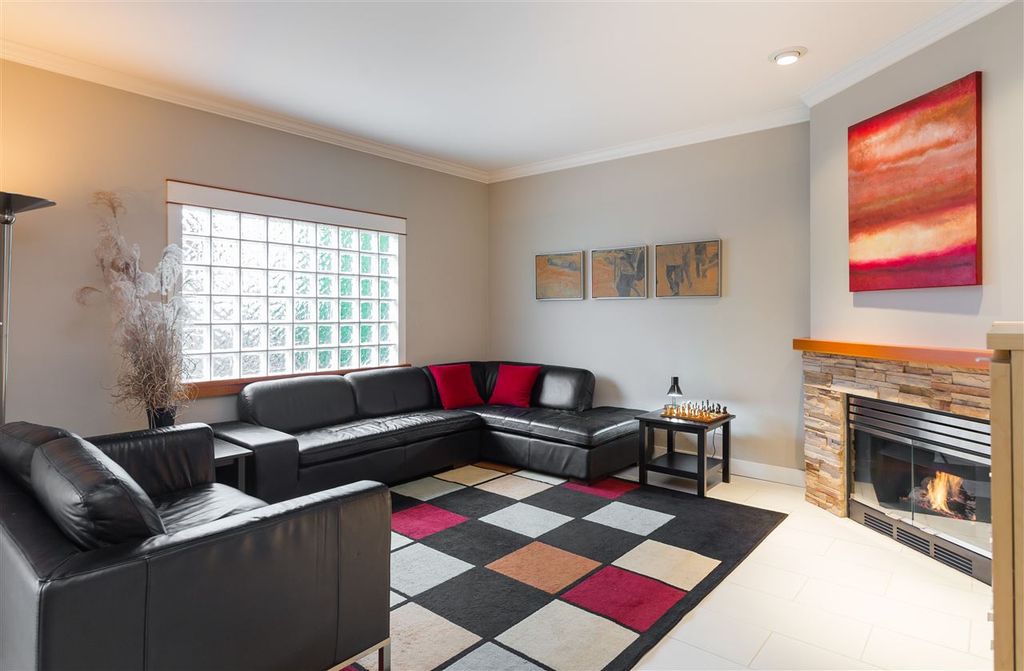 listing image 1108636416055917731