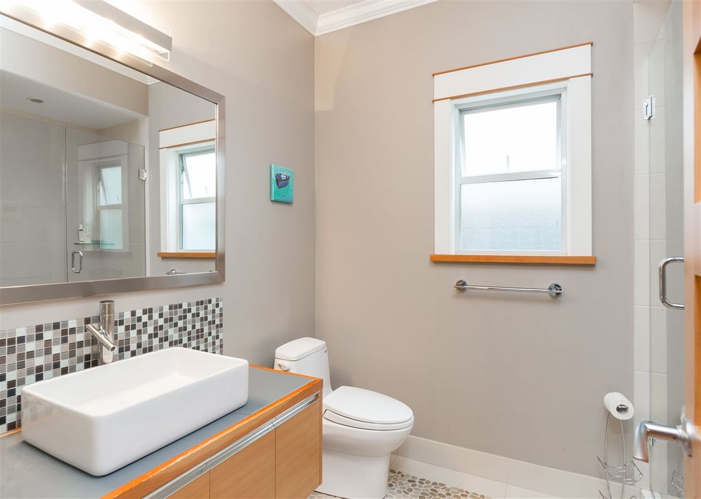 listing image 1101487033694542771