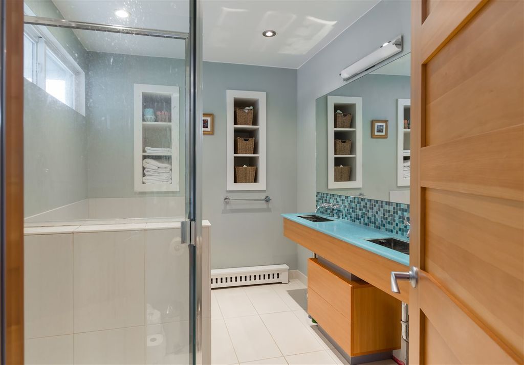 listing image 1102338922736695787