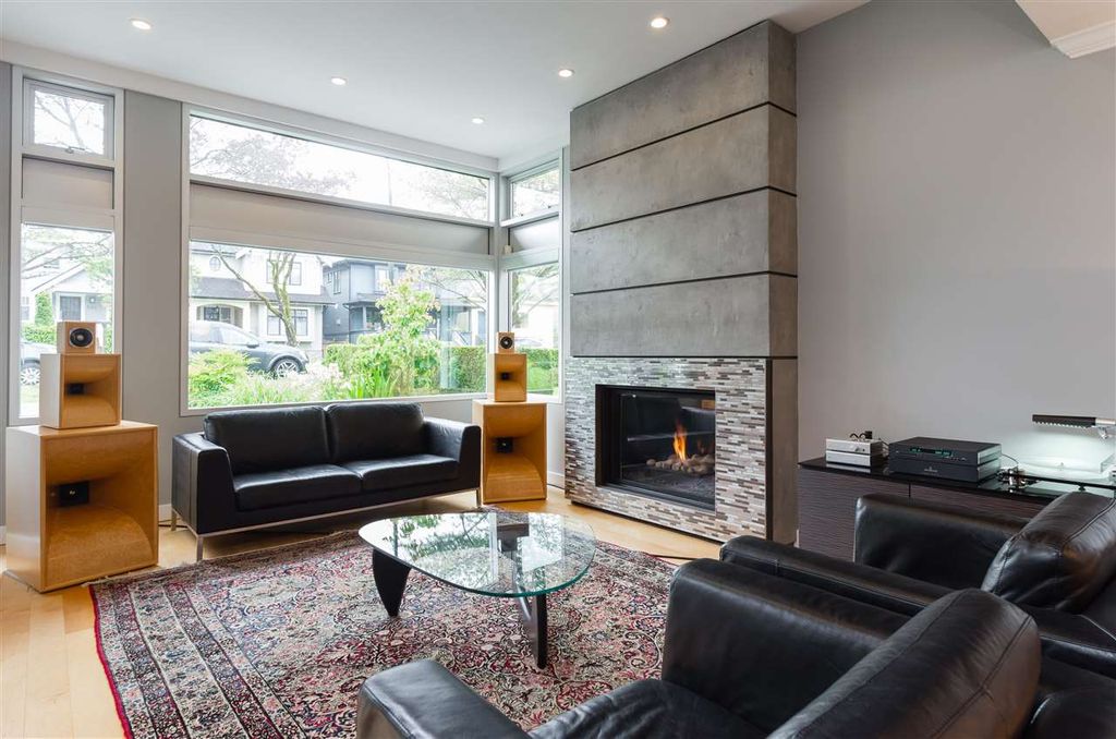 listing image 1103646355791827551