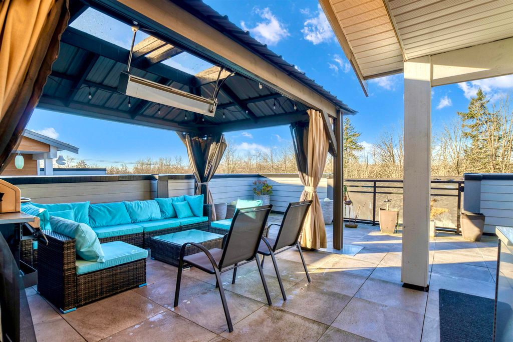listing image 1106611951743990590