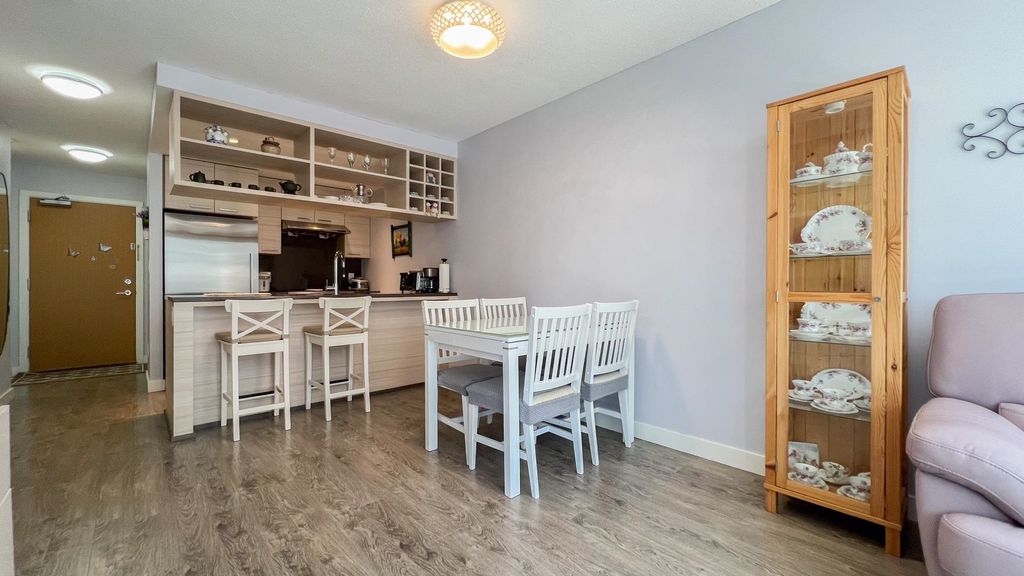listing image 1104074367343347895
