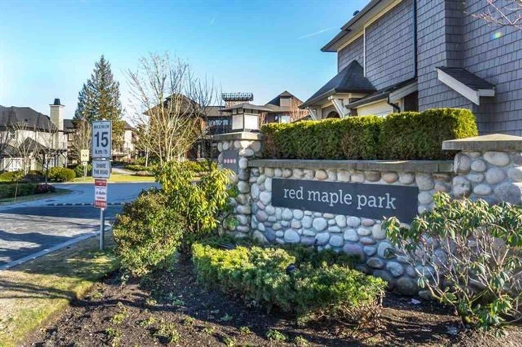 listing image 1103580253717049763