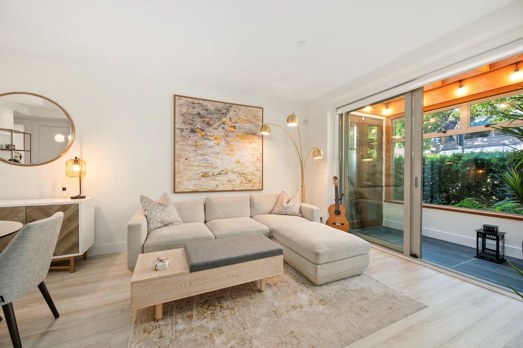 listing image 1105653493265132486