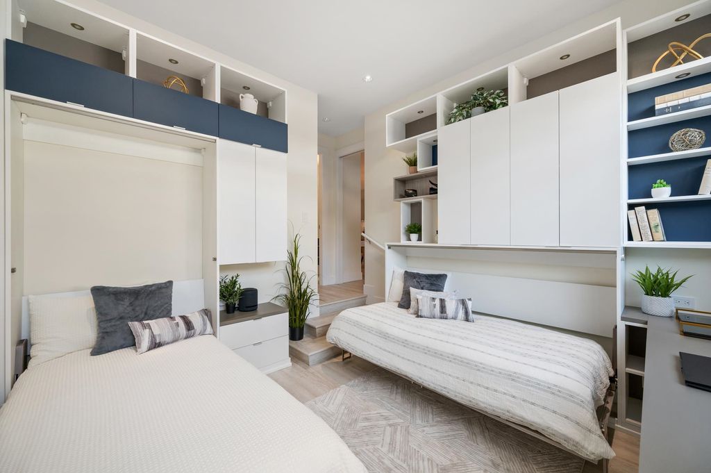 listing image 1107181796535634814