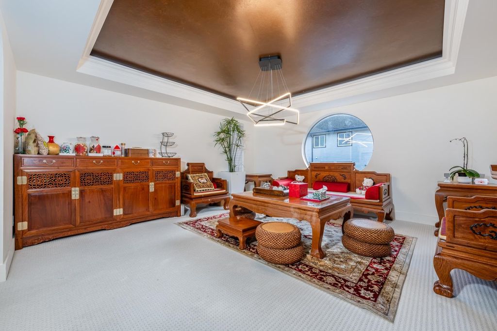 listing image 1105010612251419646