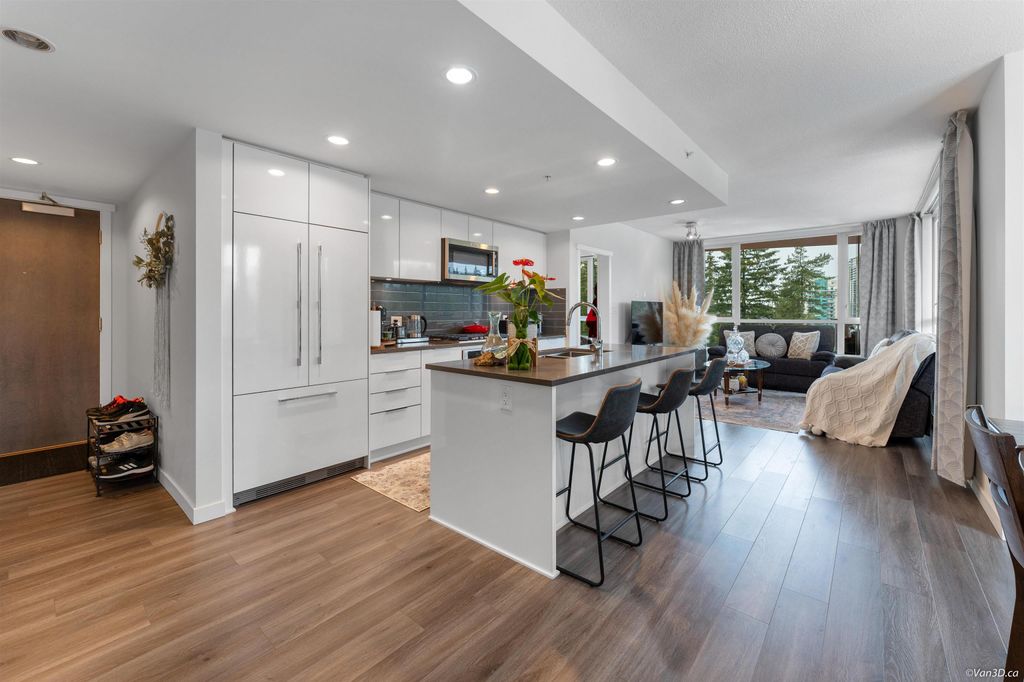 listing image 1104400969689127709