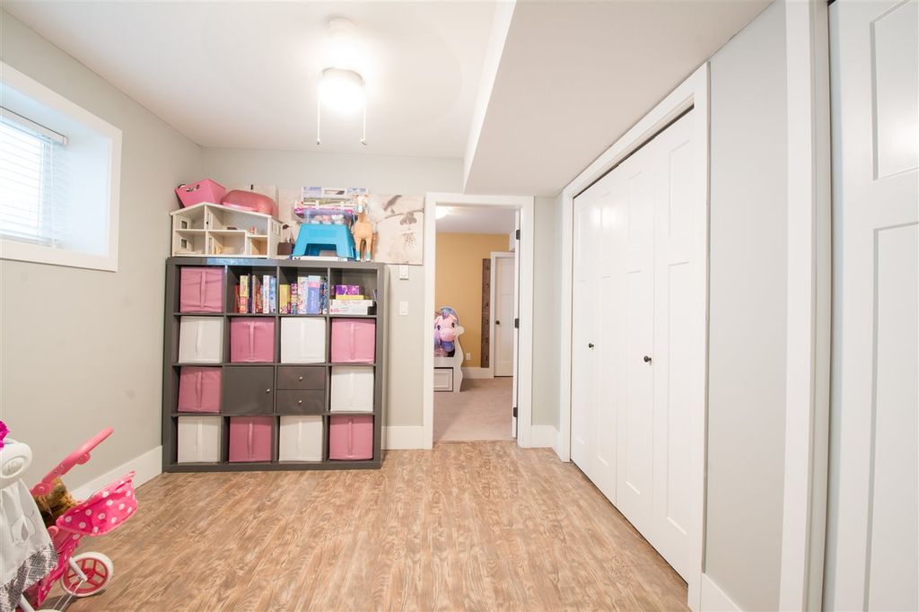 listing image 1101576044755191109