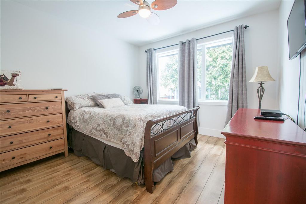 listing image 1108086760458084893
