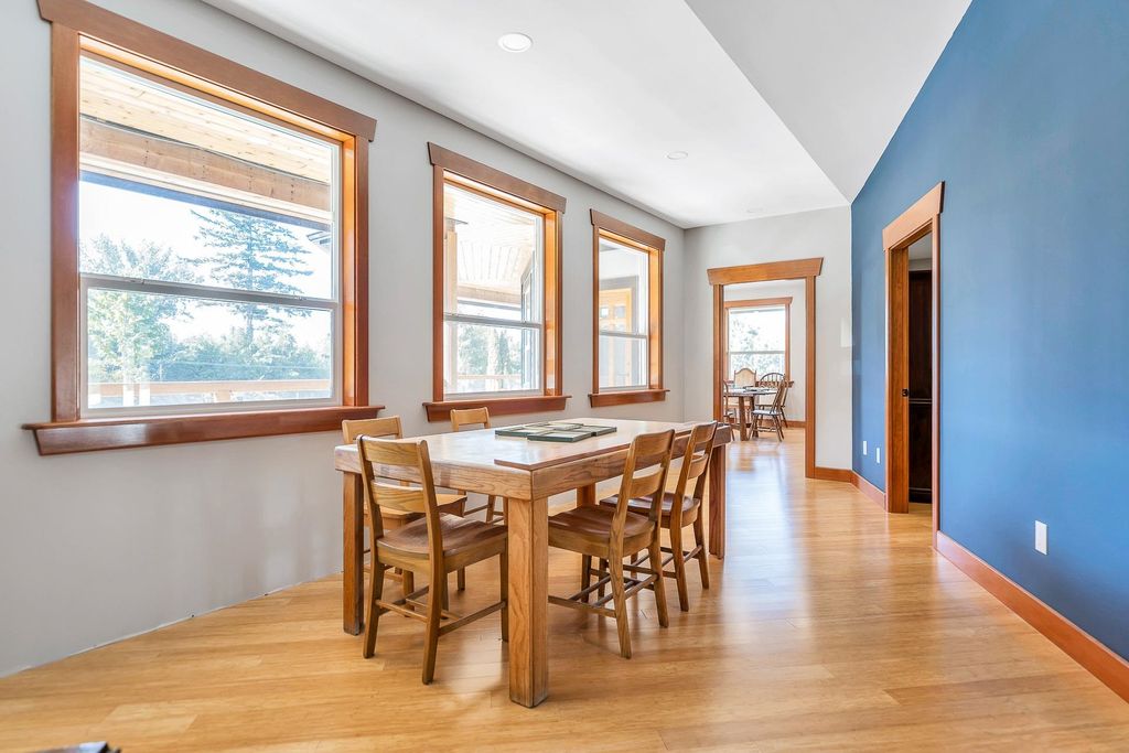 listing image 1101762959486857270