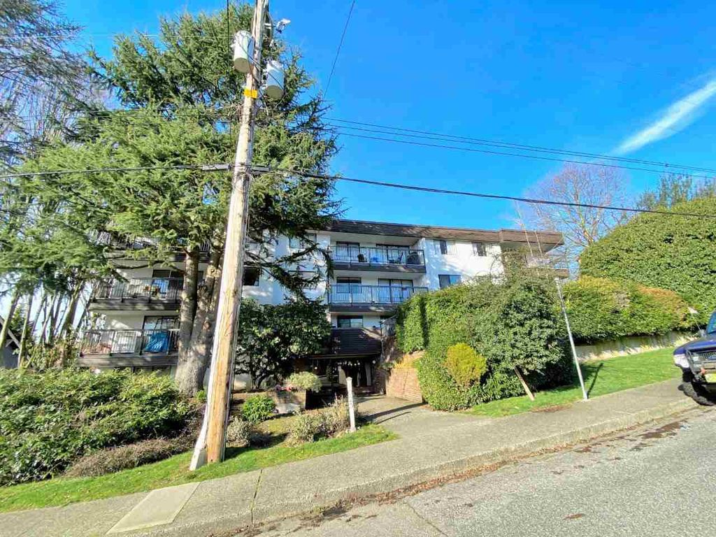 listing image 1107083900394744963