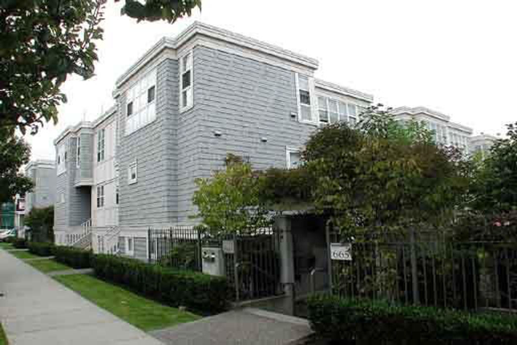 listing image 1100179733843571527