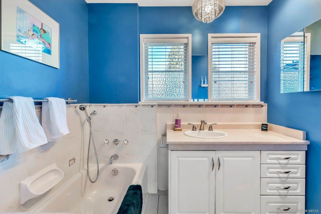 listing image 1109849077319528847