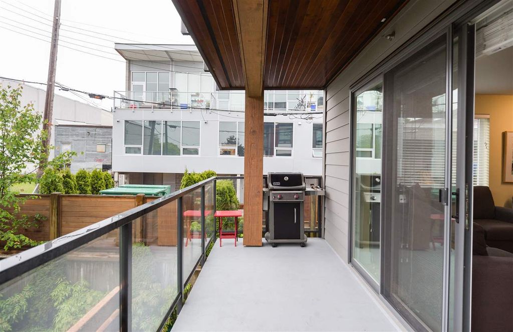 listing image 1108047705785722522