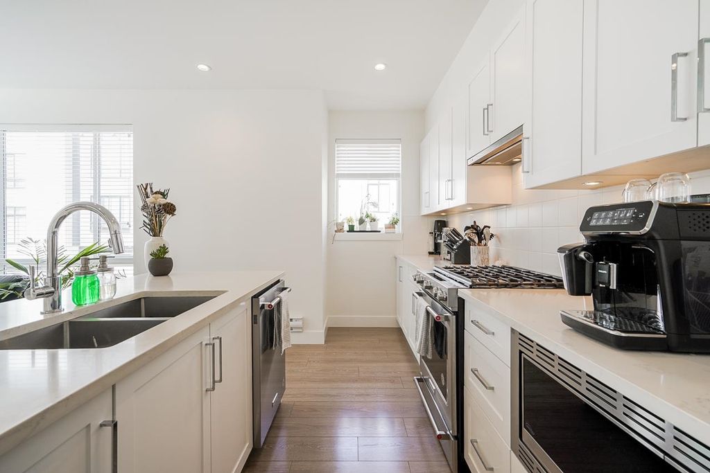 listing image 1105398216255071654