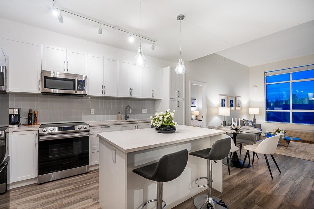 listing image 1101733800541627301