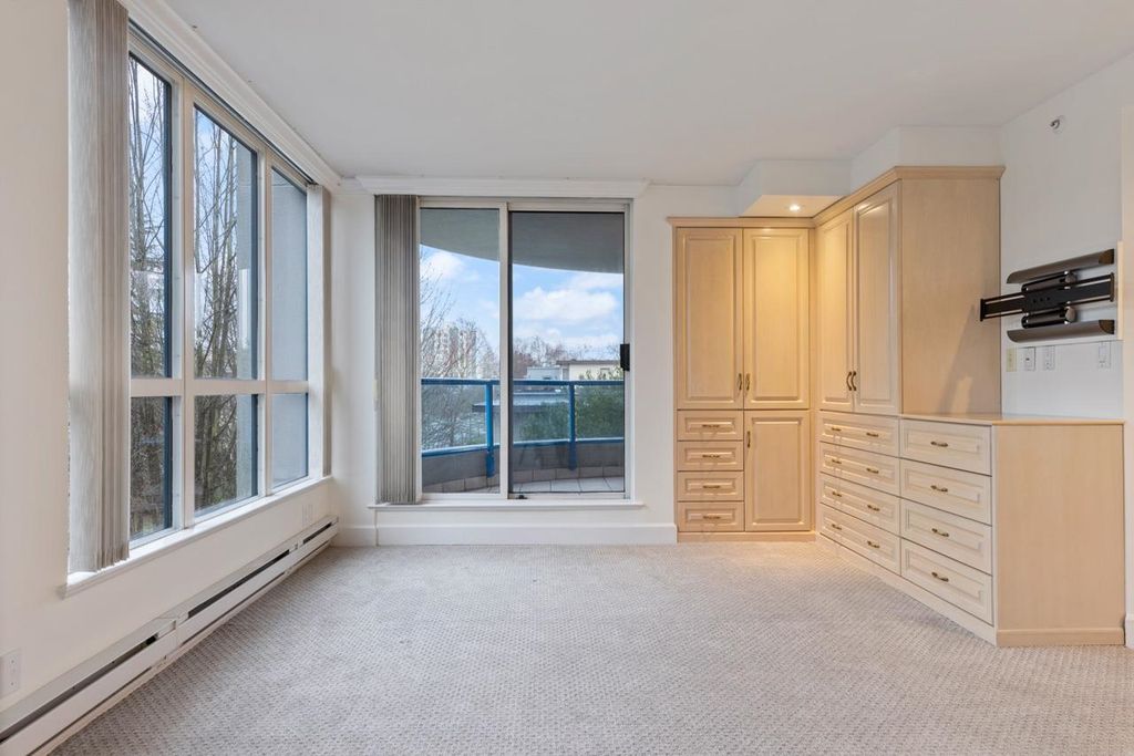 listing image 1101464931665972186