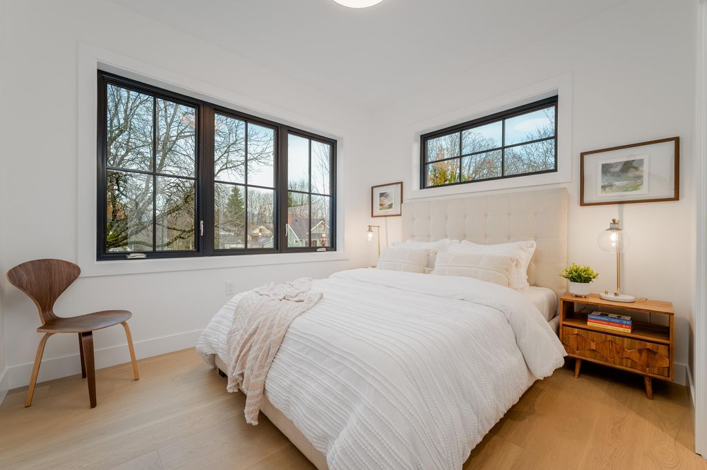 listing image 1108242792802348171