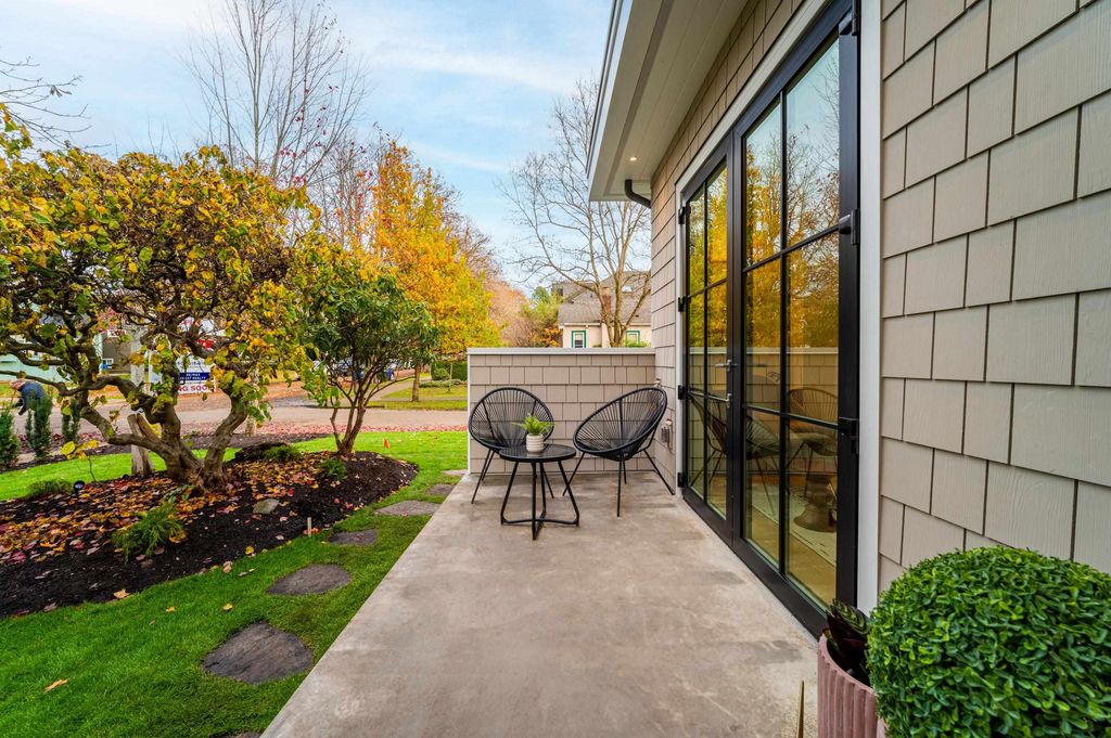 listing image 1108572134311650694