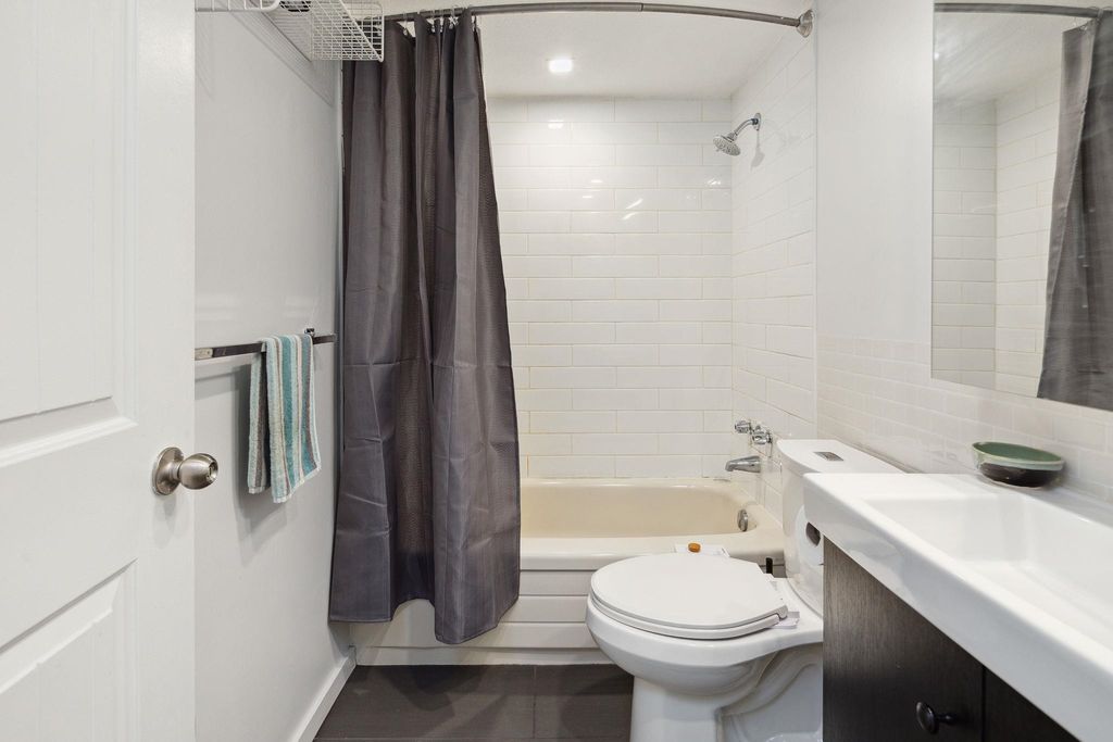 listing image 1109899896315020540