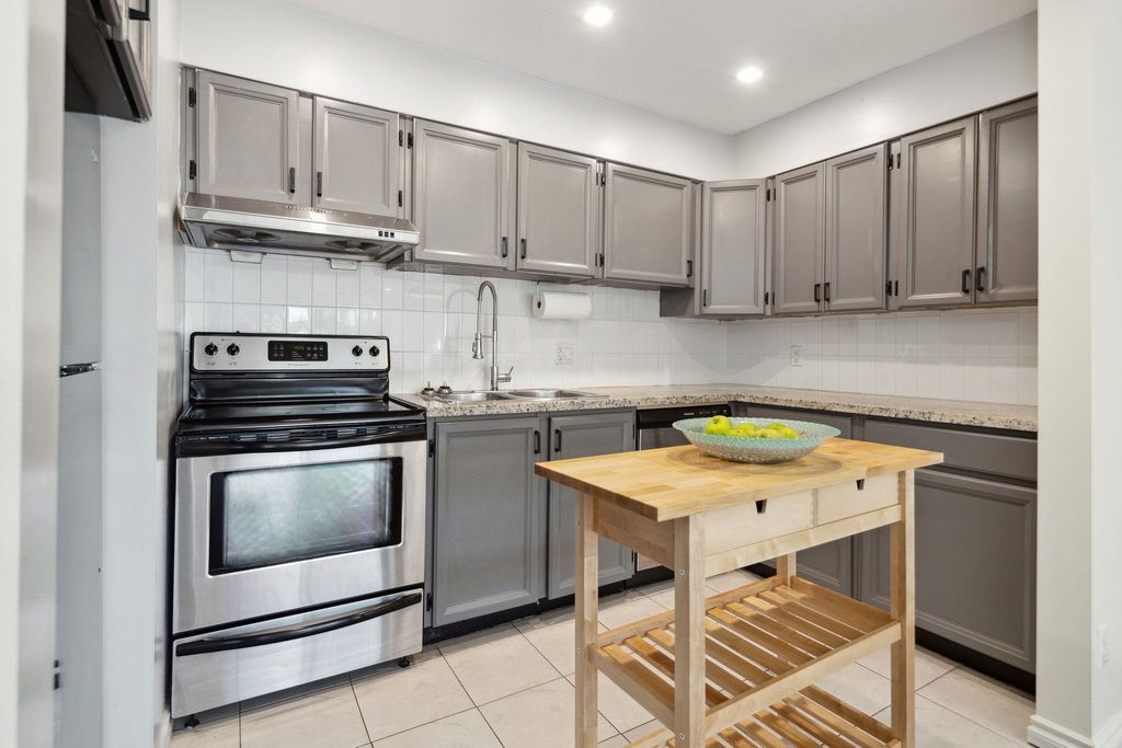 listing image 1104301239742112407
