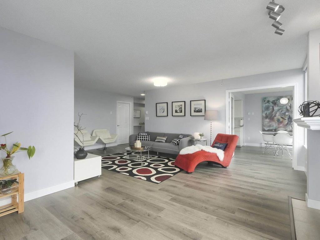 listing image 1100414242730847801