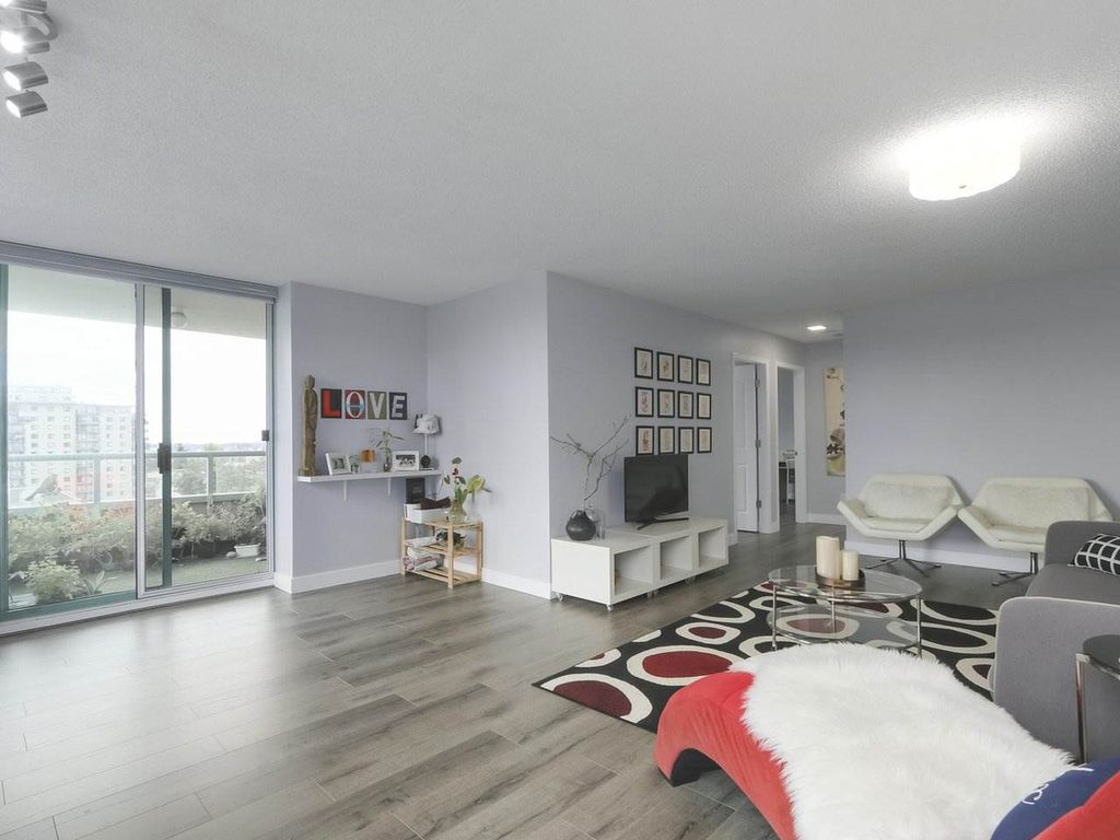 listing image 1101320037859791737