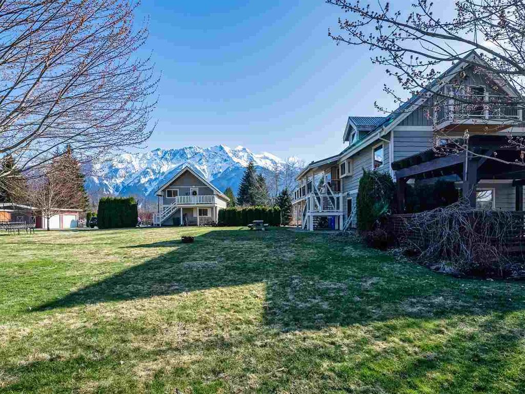 listing image 1107786385105355542