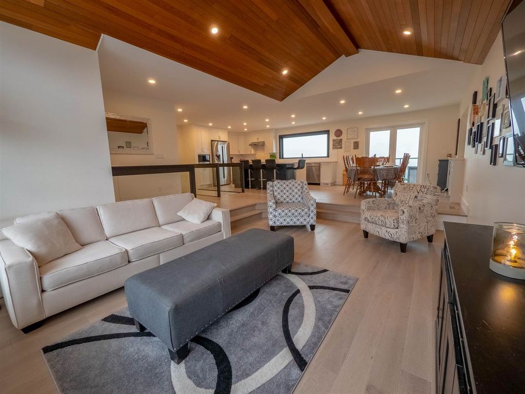 listing image 1108001964969530352