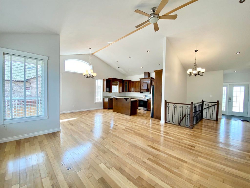 listing image 1108867963801511596