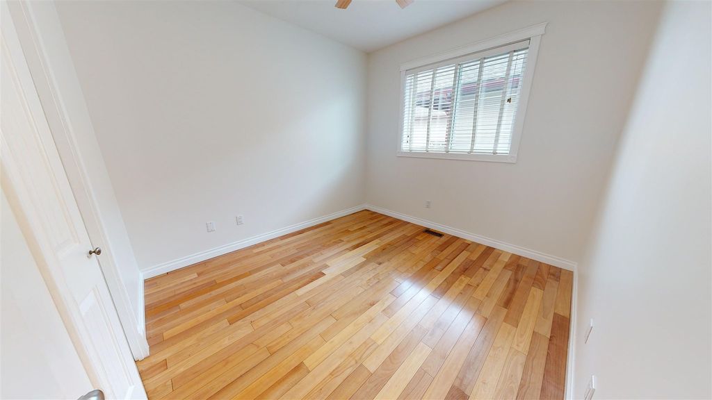 listing image 1108601096267339589