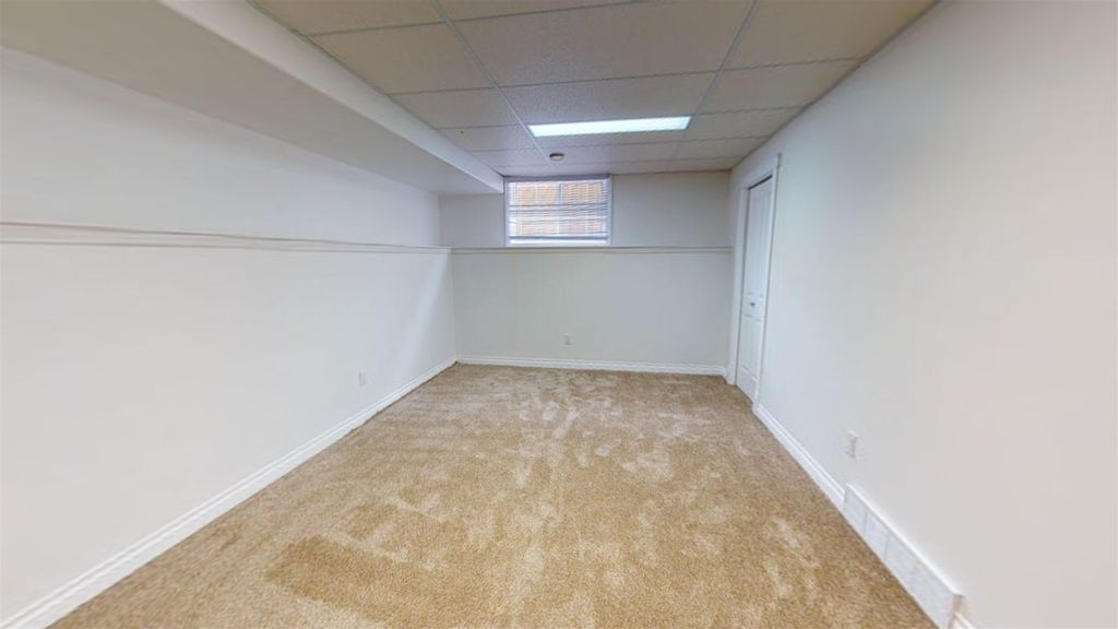 listing image 1106394222361679059