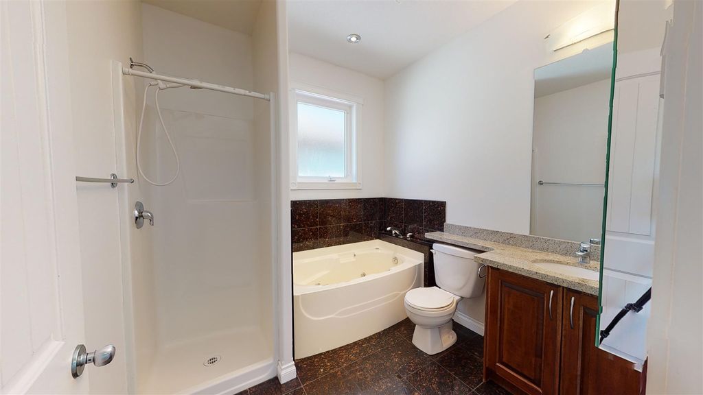 listing image 1103712168854139563