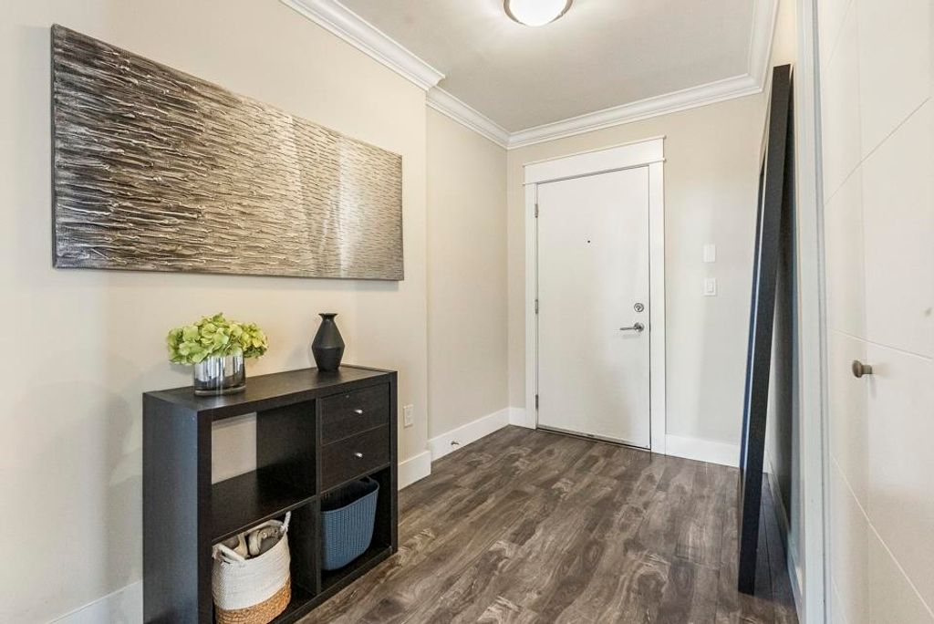 listing image 1108936767919206129