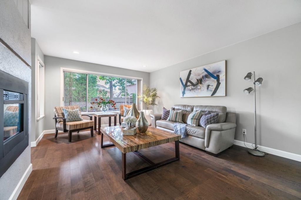 listing image 1101241643506612471