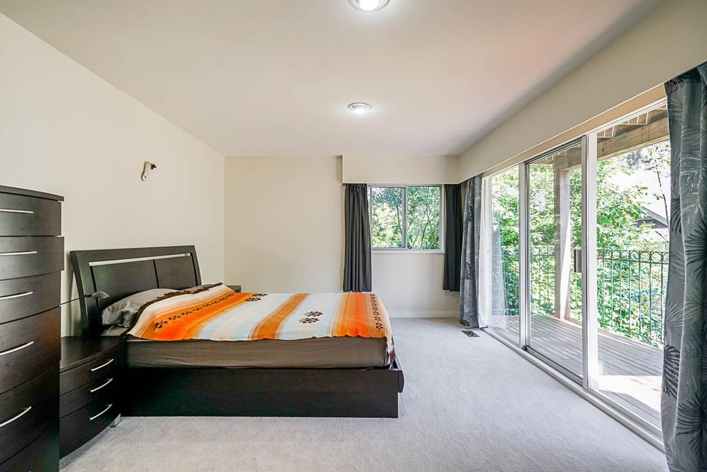 listing image 1107963880458010712