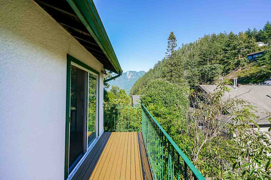 listing image 1102320885433726170