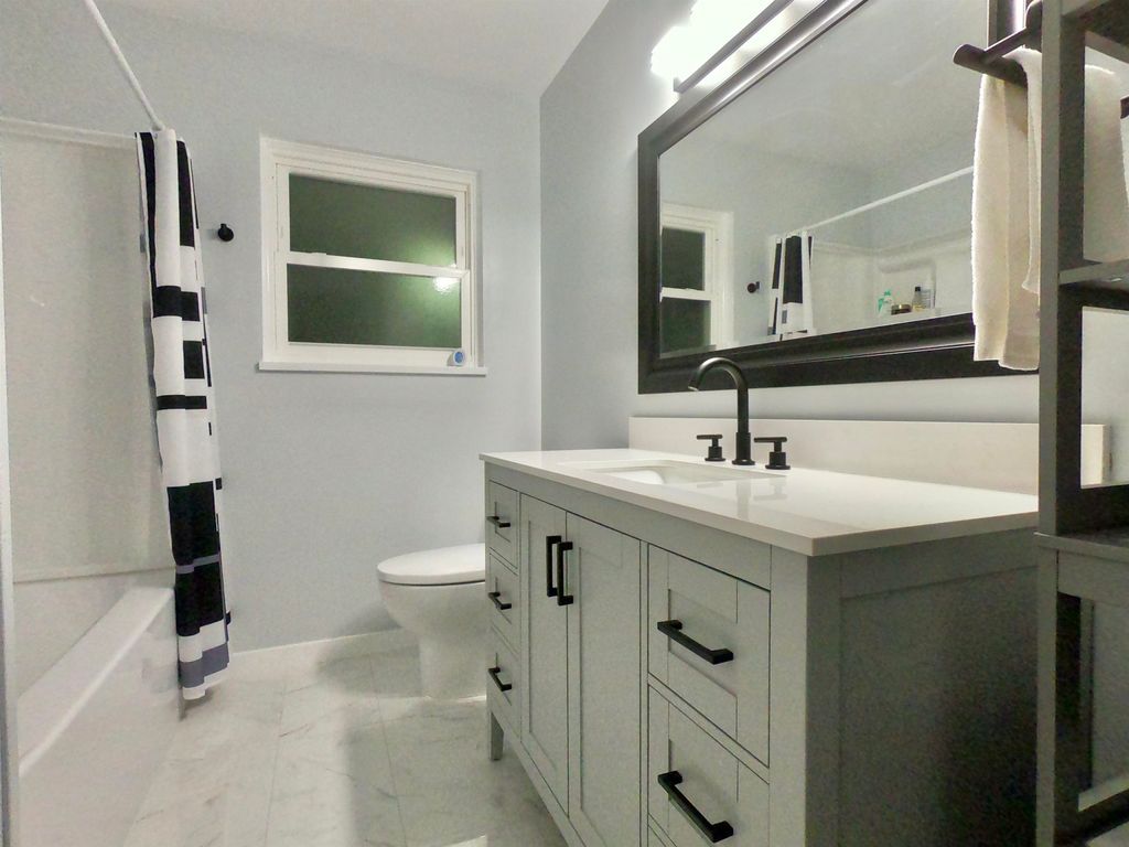 listing image 1107769741051086124