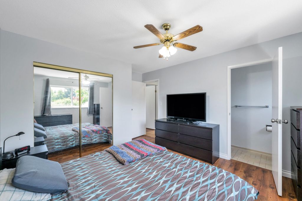 listing image 1100775170588192537