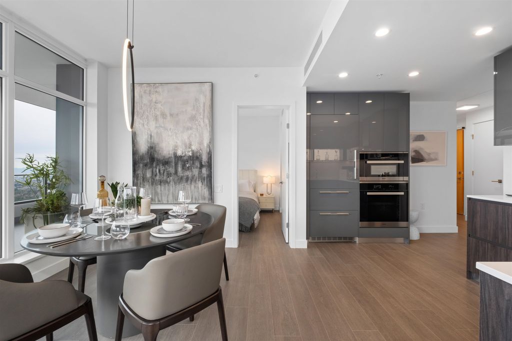 listing image 1107171276321974452