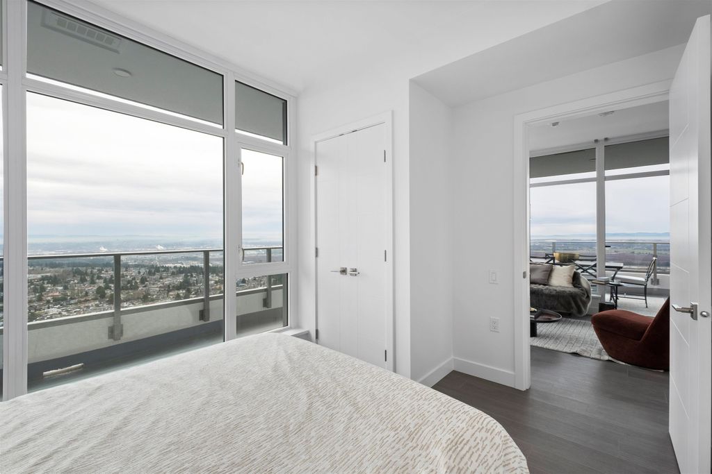 listing image 1108181057699637499