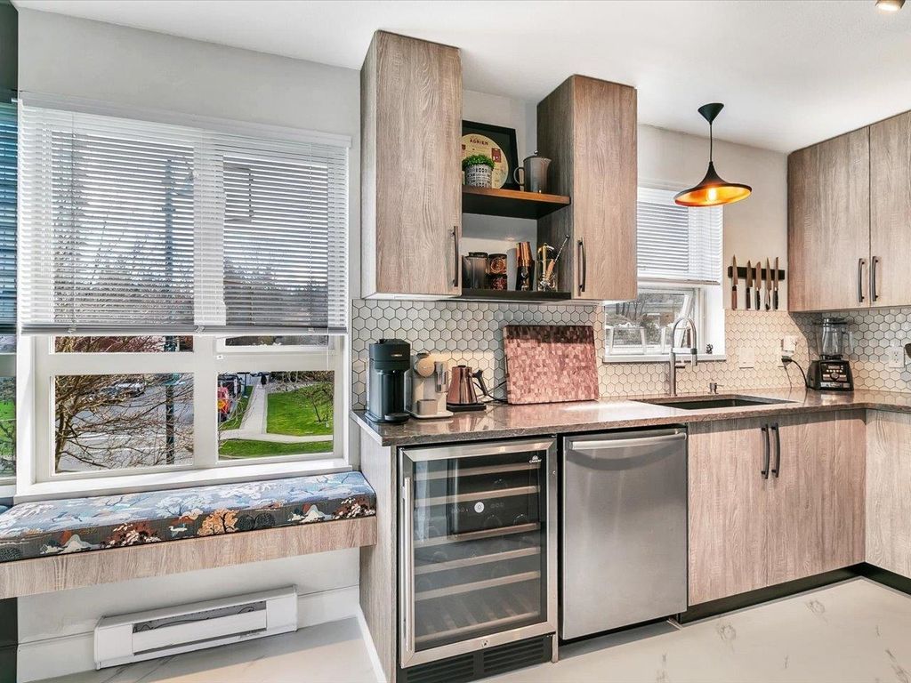 listing image 1101202173684325924