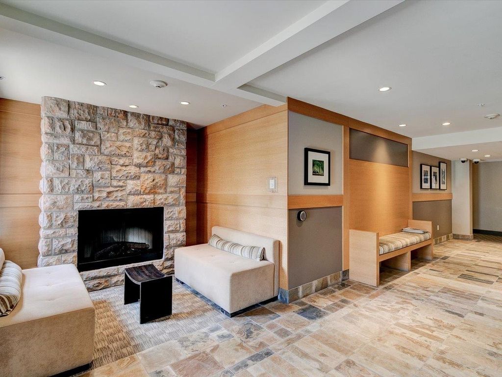 listing image 1108138277223117368