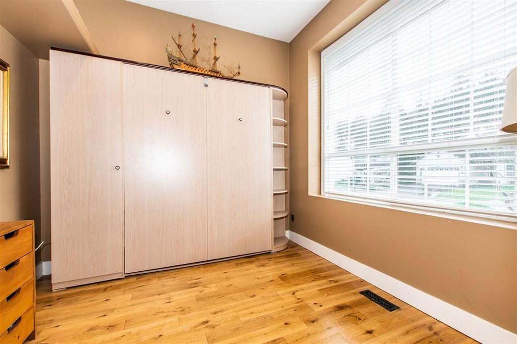 listing image 1105474753298680022