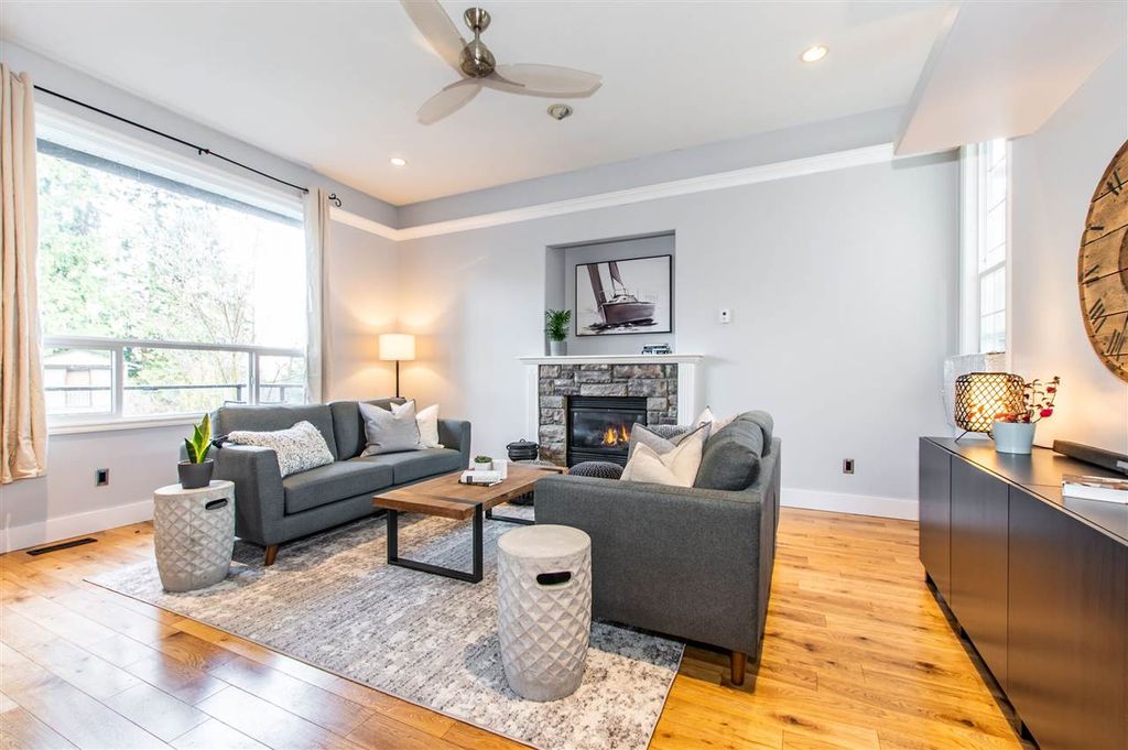 listing image 1104769166756992012