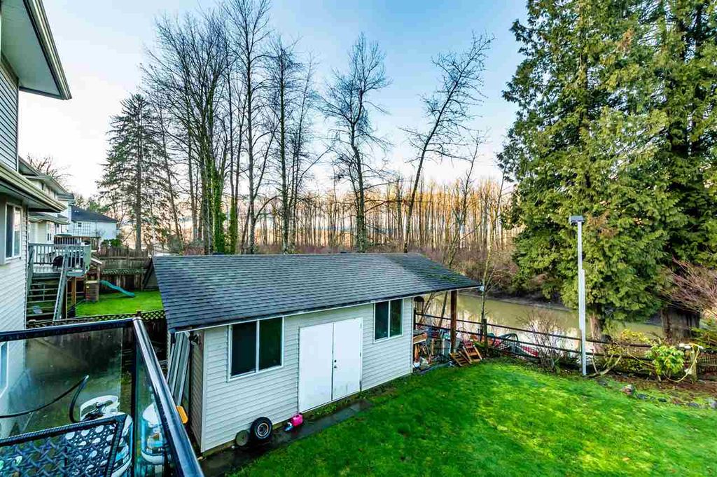 listing image 1104736458191532386