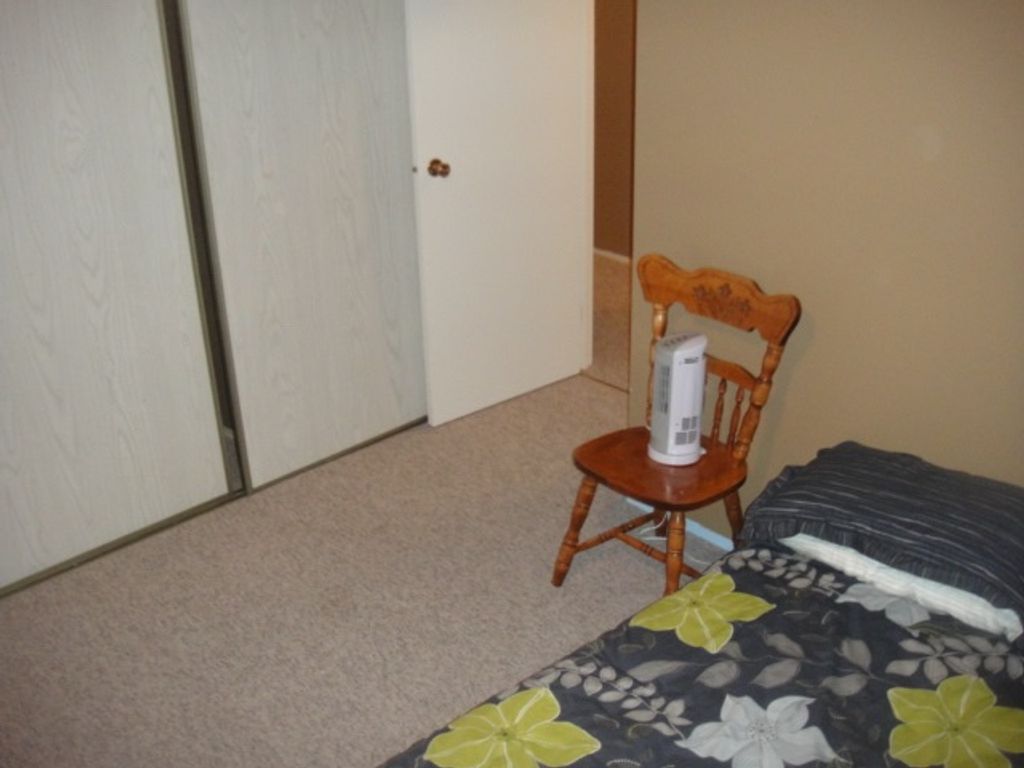 listing image 1104430558449590109
