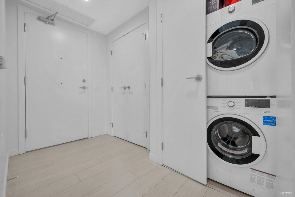 listing image 1101038681839086195