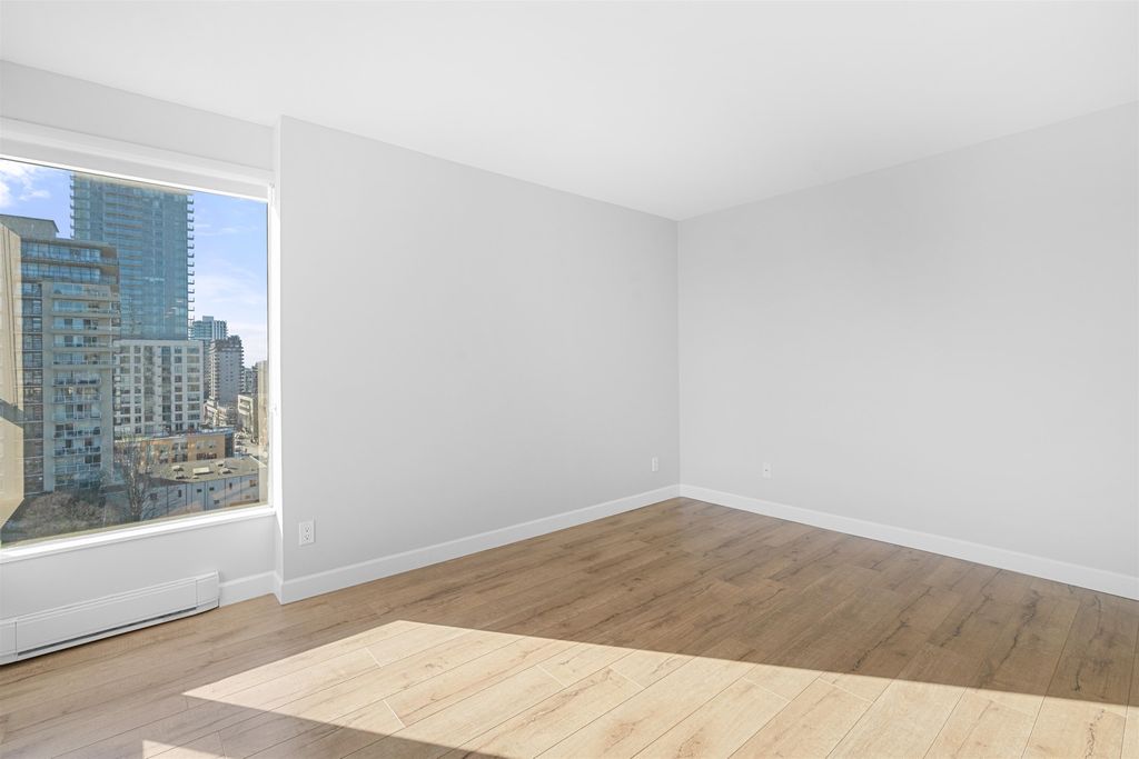 listing image 1101269009850244181