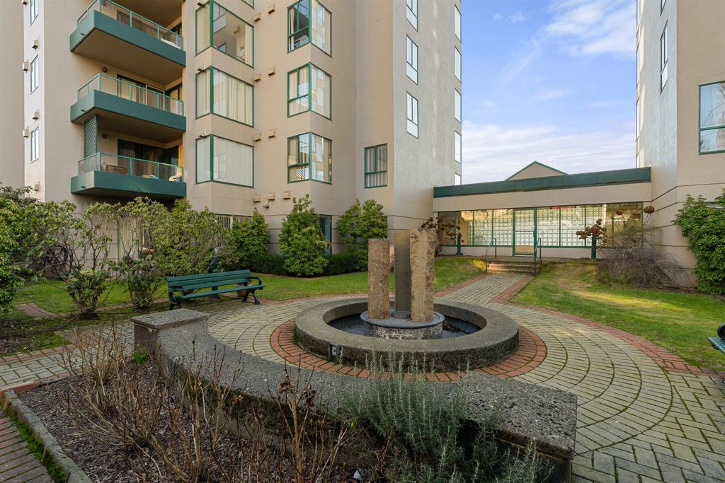 listing image 1107816750701399441